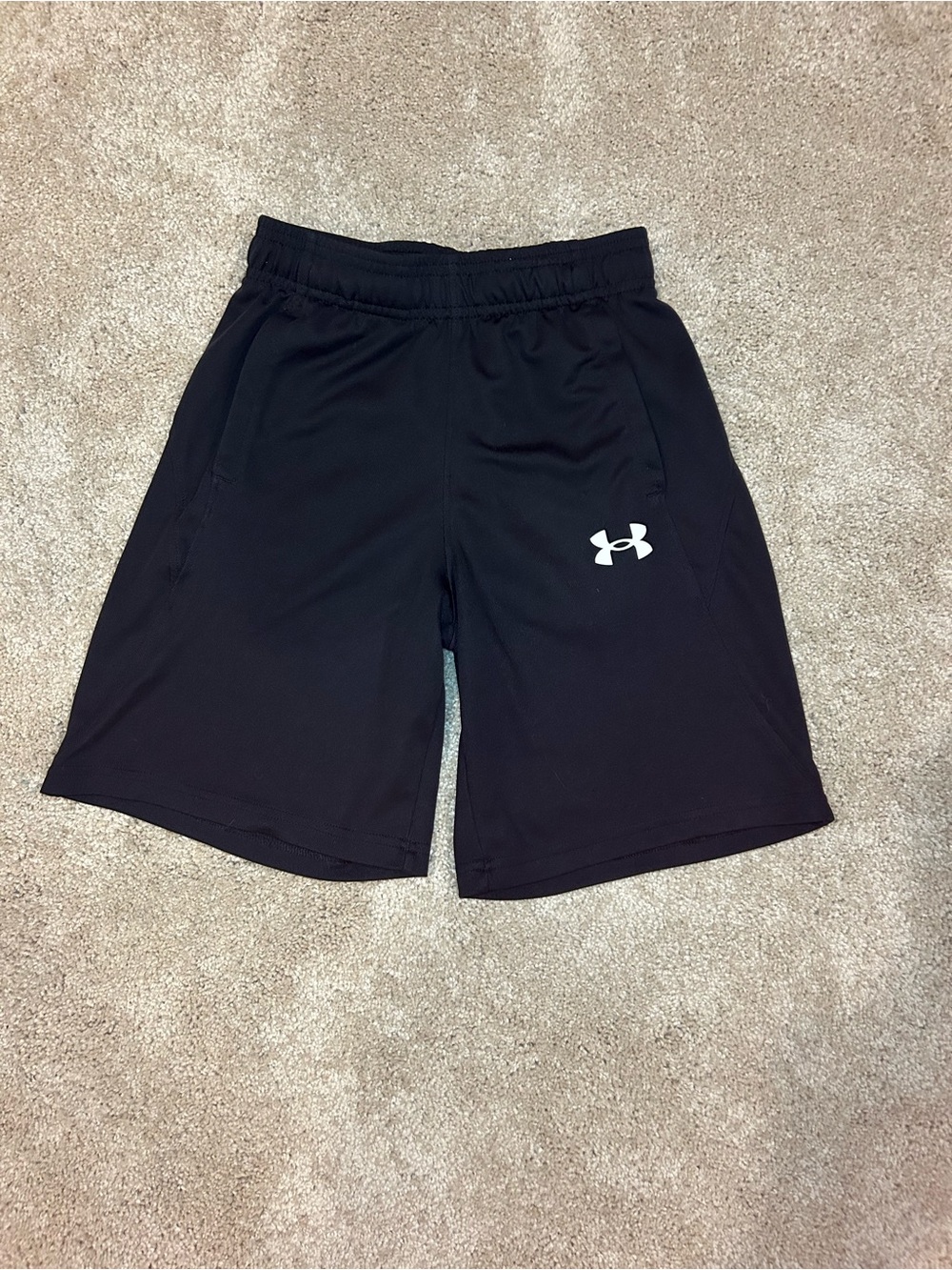Under Armour Boys Black Athletic Basketball Shorts Size YSM